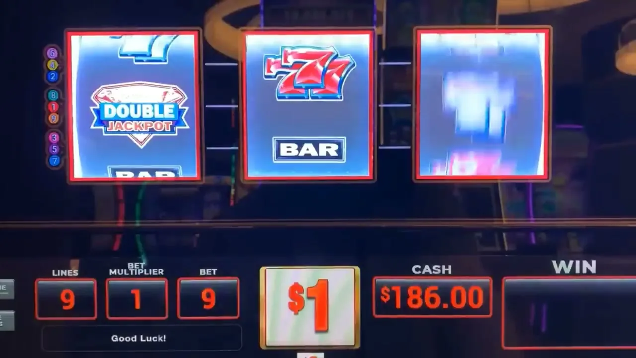 Écran de règles d'une machine à sous expliquant la contribution au jackpot